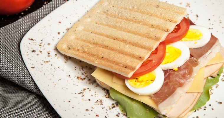 Кейсы КС2: зачем их открывают, как они работают и как не прогореть